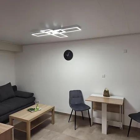 Kleine Sotel Apartamento *